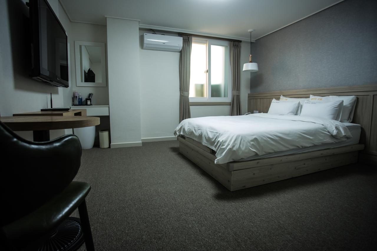 Gallery Tourist Hotel 清州市 外观 照片